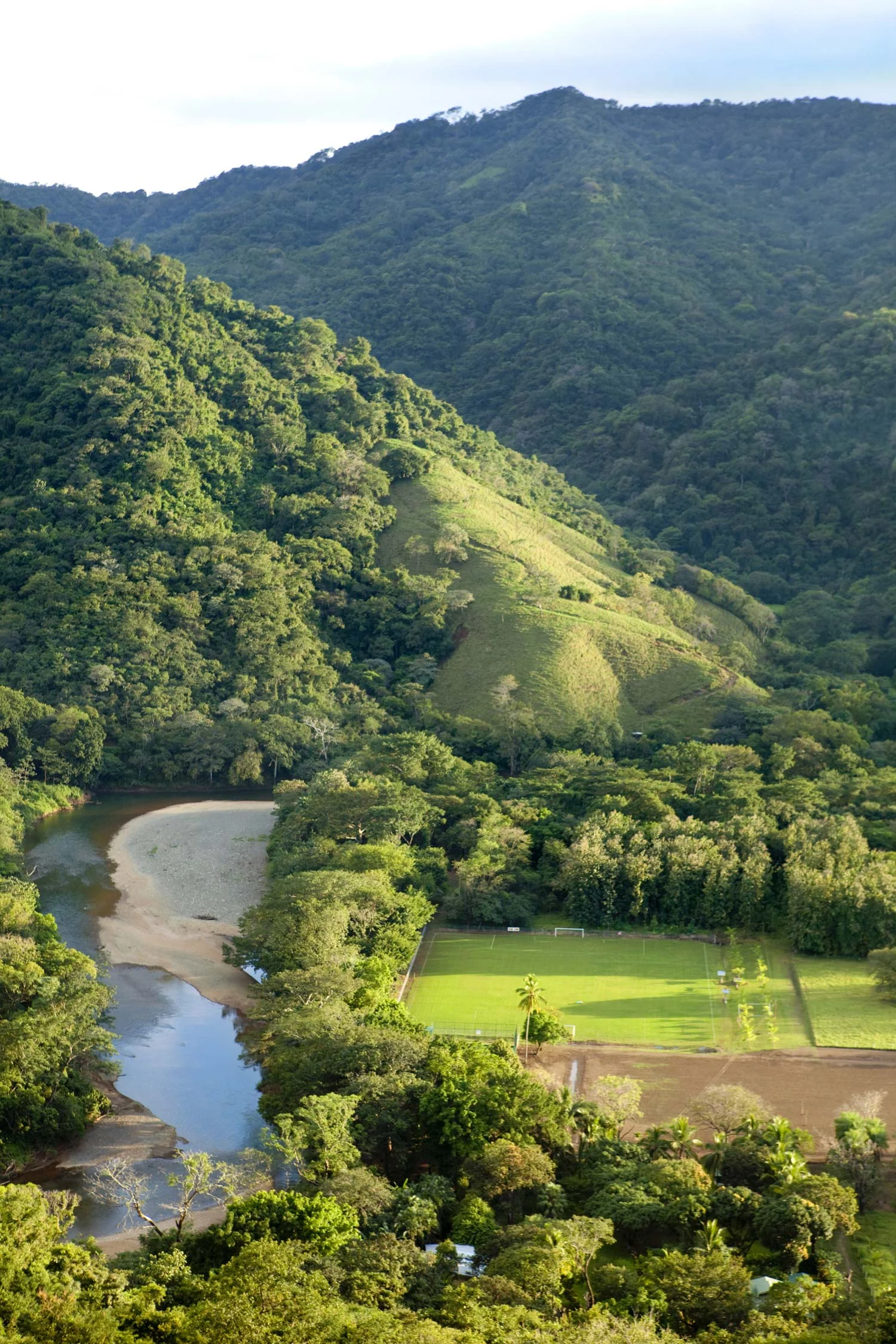 FincaAustria_Villa-Mariposa_-view-river-1rs.jpg