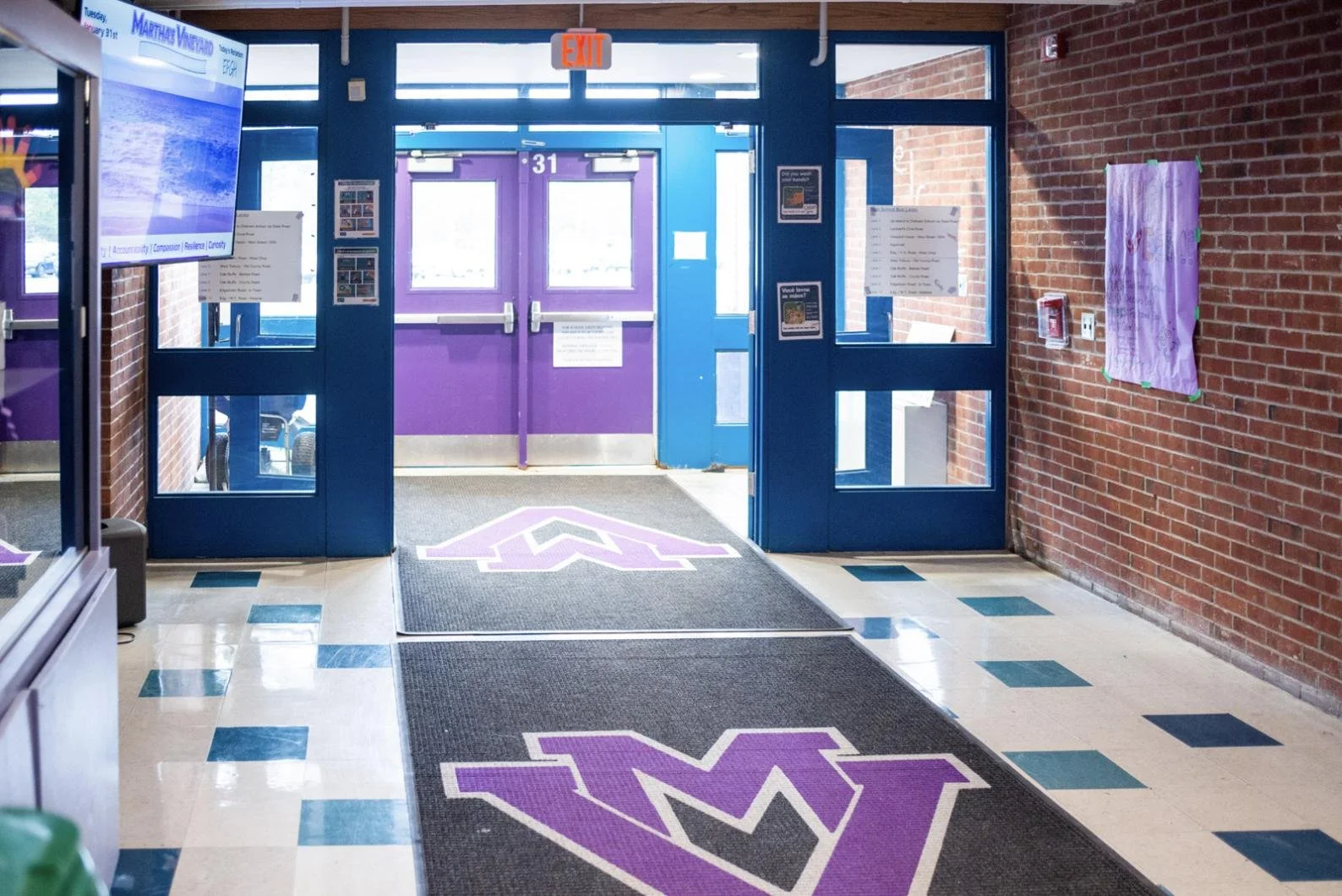 MVYouth Awards Nearly One Million Dollars in Scholarships
