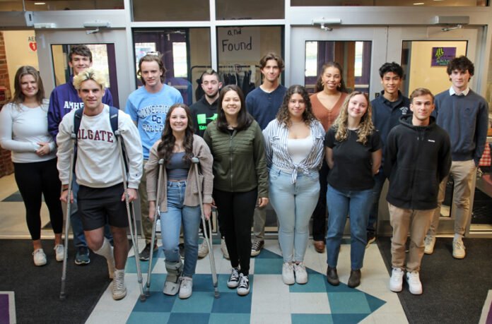 MVYouth Awards $865,000 in Scholarships