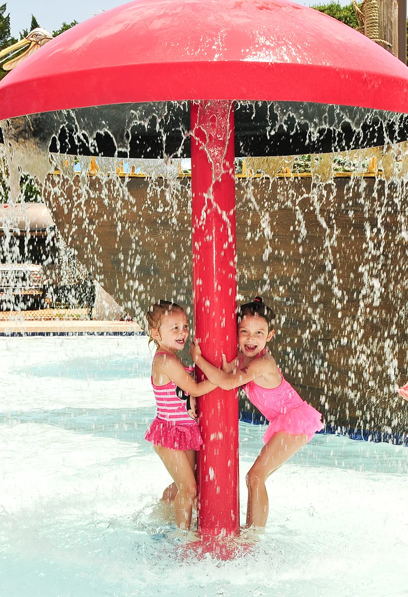 sc splash pools on Recreation Pirateland Family Camping Resort