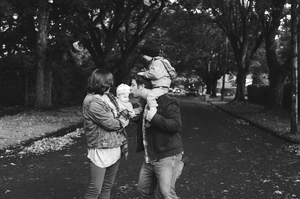 Lauern L. Photography - Family Lifestyle Photographer
