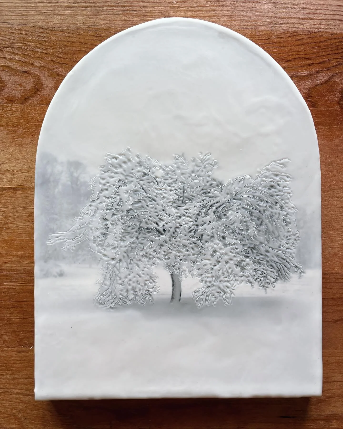Making a new set of encaustics for an autumn sale&hellip;so get ready for mainly snowy landscapes ;) 
#encausticphotography