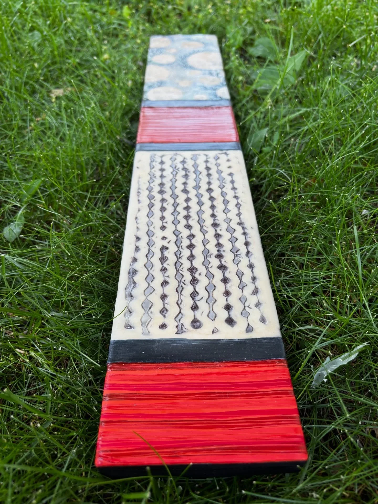 Encaustic and oil on board with yakisugi edges. 3.5&rdquo;x 20&rdquo;
Adding to the shop soon :)

#encaustic #encausticpainting #mnartist #mixedmedia