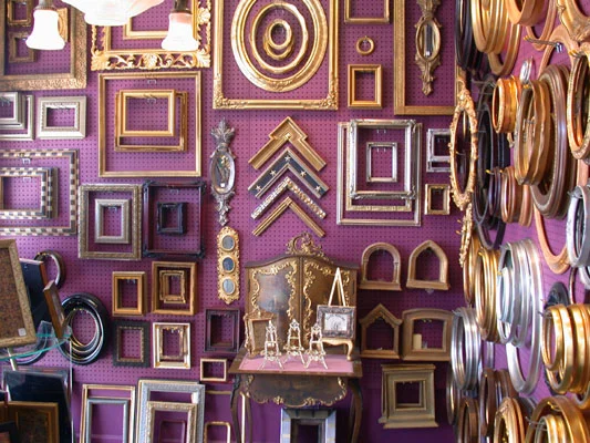 custom framing showroom