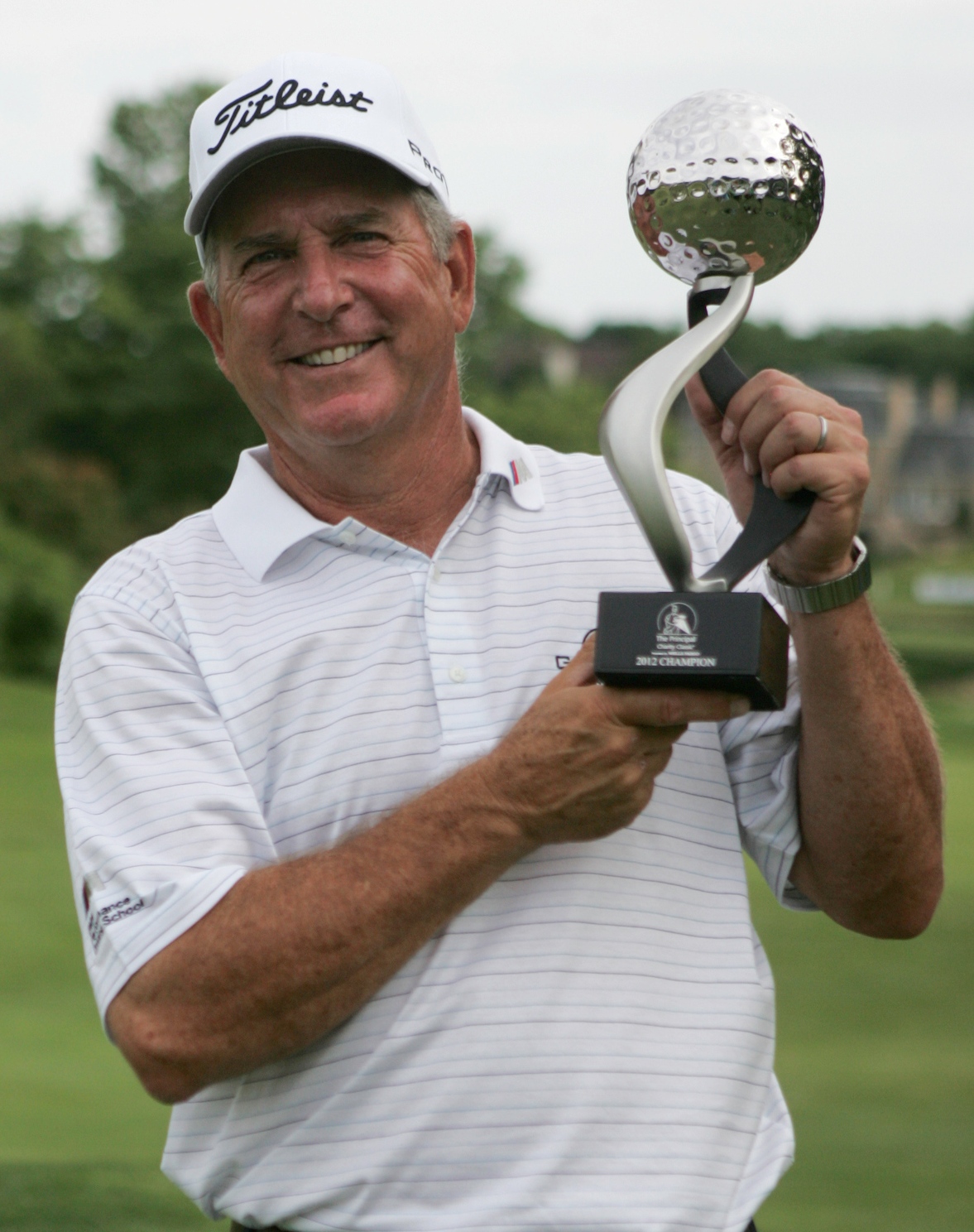 PGA Golf Champion Wins Custom Trophy Awards