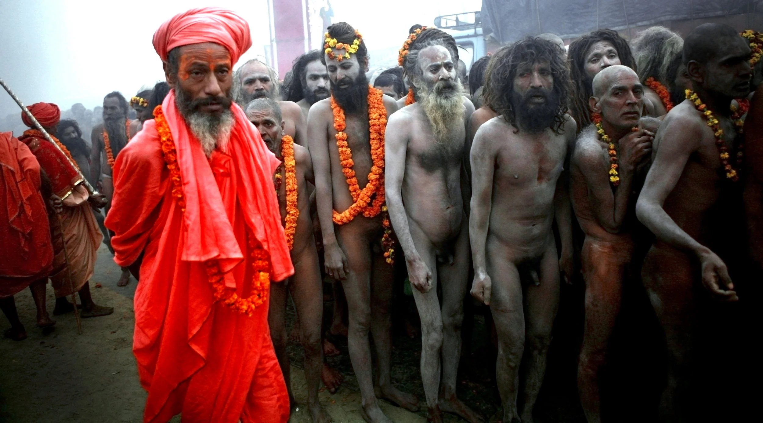 kumbh mela naga sadhus1-3.jpg