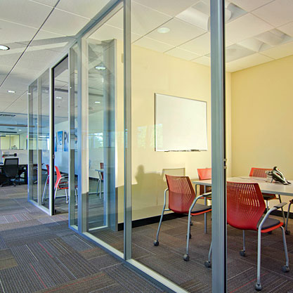 Carpet, lighting and ceiling selections accommodate aesthetic, acoustic and functional needs.