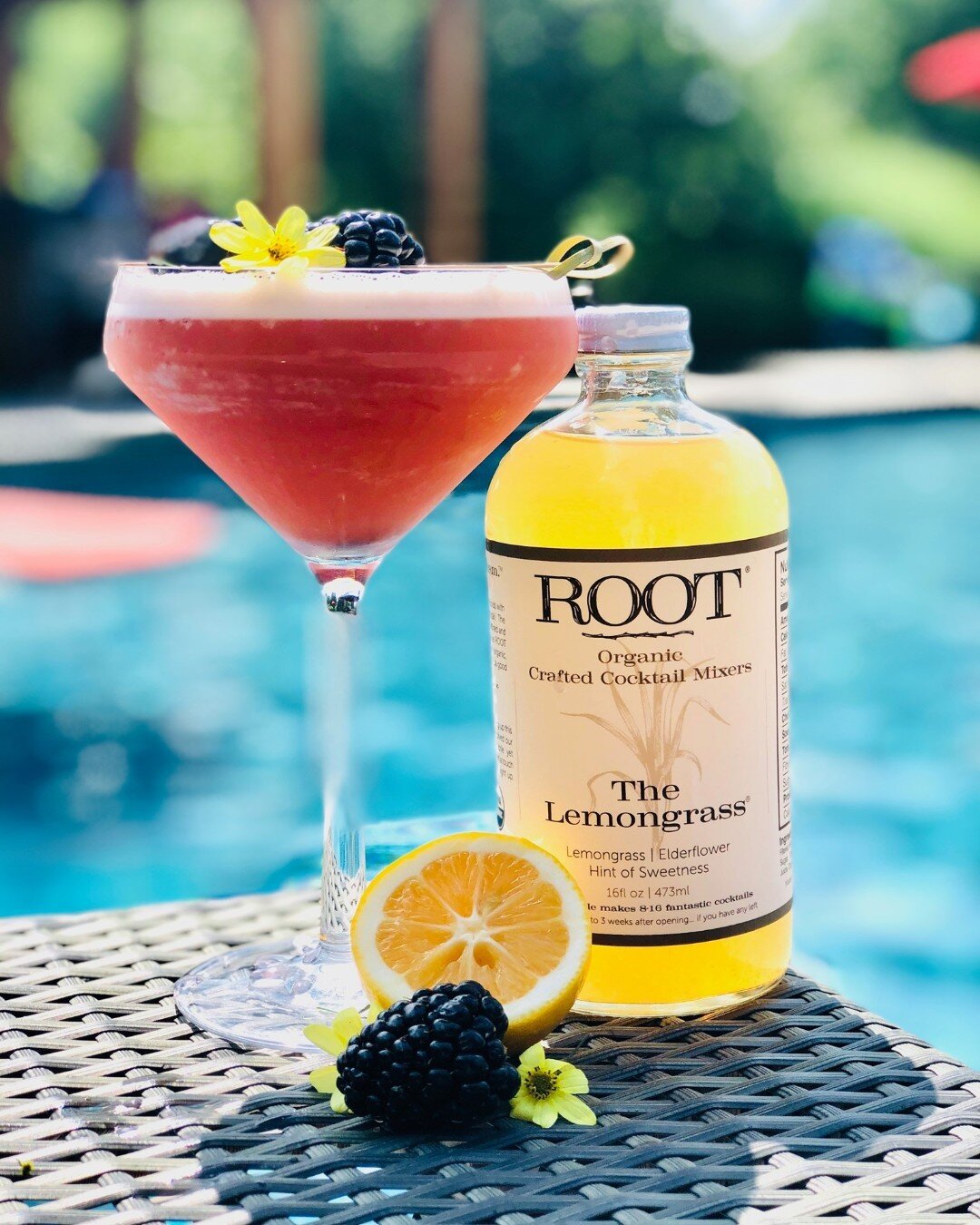 Introducing our newest client @rootcrafted! They make all-organic, natural cocktail mixers that take your home bartending to the next level.

Featured here is The Lemongrass Blackberry Martini:
2 oz ROOT Crafted The Lemomgrass
4 smashed fresh blackbe