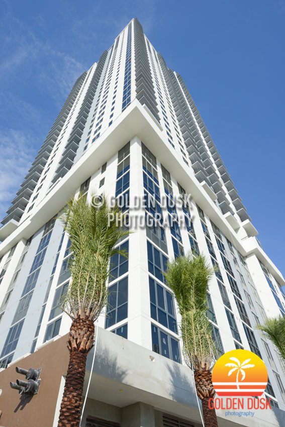 MIAMI, CAOBA - Miami WorldCenter, 135m, 442ft, 43 fl, 125m, 413ft, 38 fl, U/C