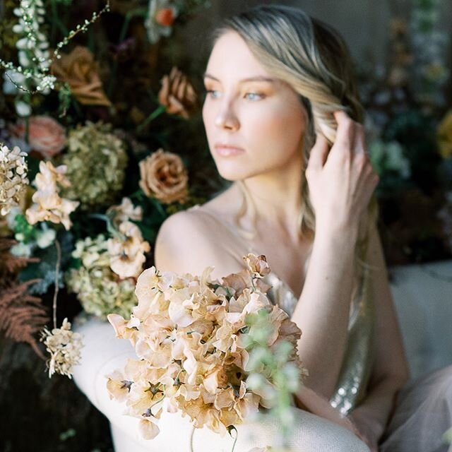 Happy spring! Hope you&rsquo;re all enjoying the sunshine today! Finally sharing some of these beautiful images @rachelpearlman captured at the shop a few weeks ago. 
Hair and makeup by @valerie.rose.hair and gorgeous model @abtastic2000