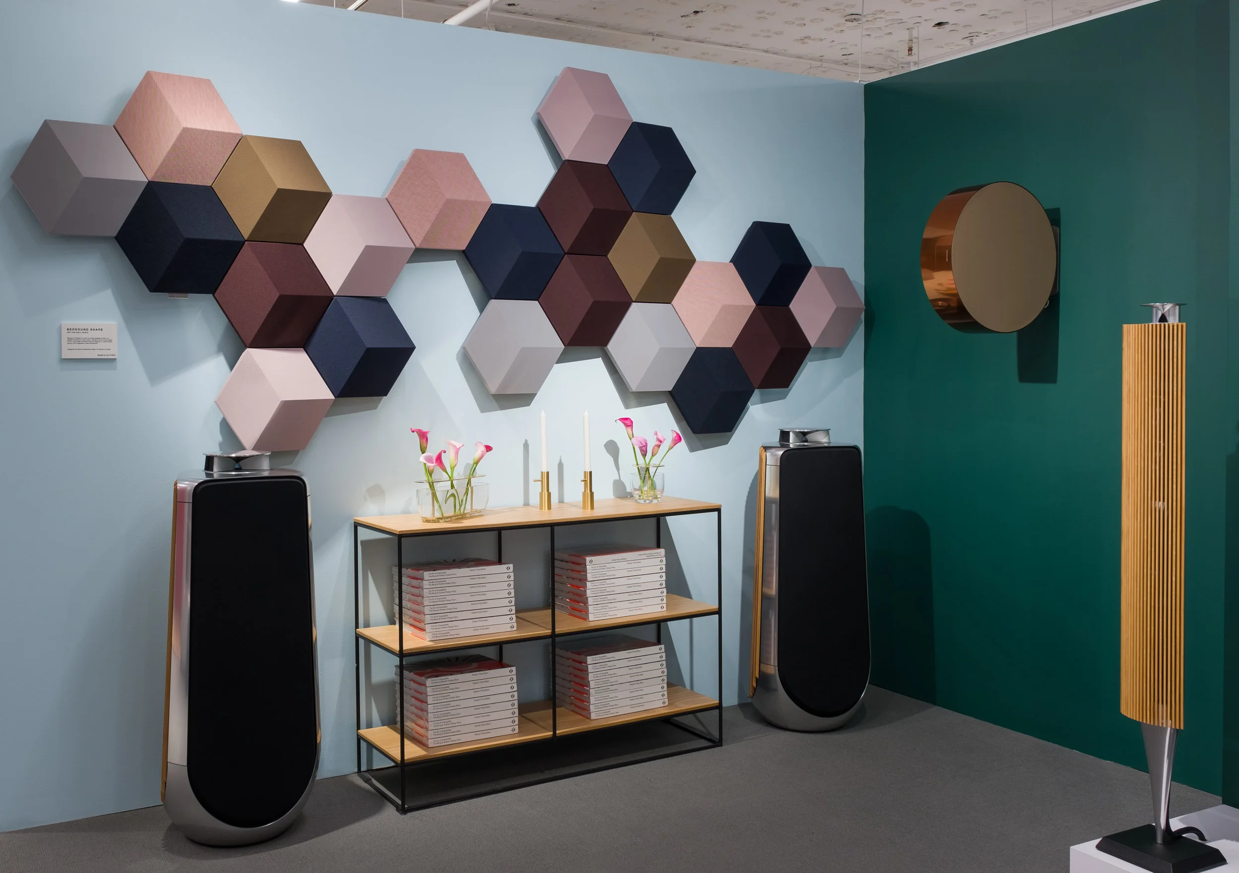BangOlufsen_Neocon2019_ReillyDrew_DSF6884_BL50WALL.jpg