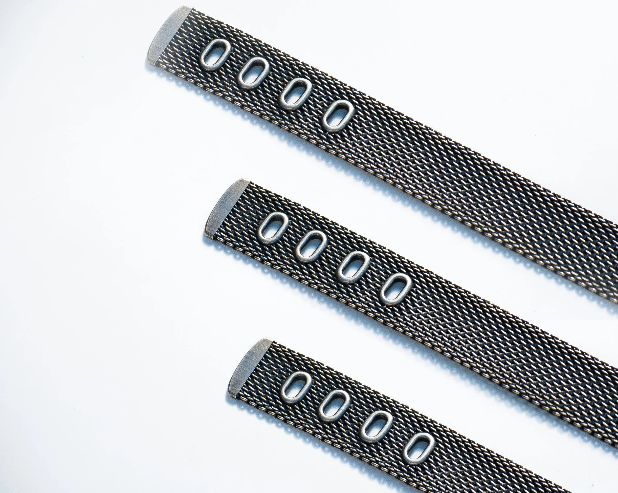 Elctra_chokers.jpg