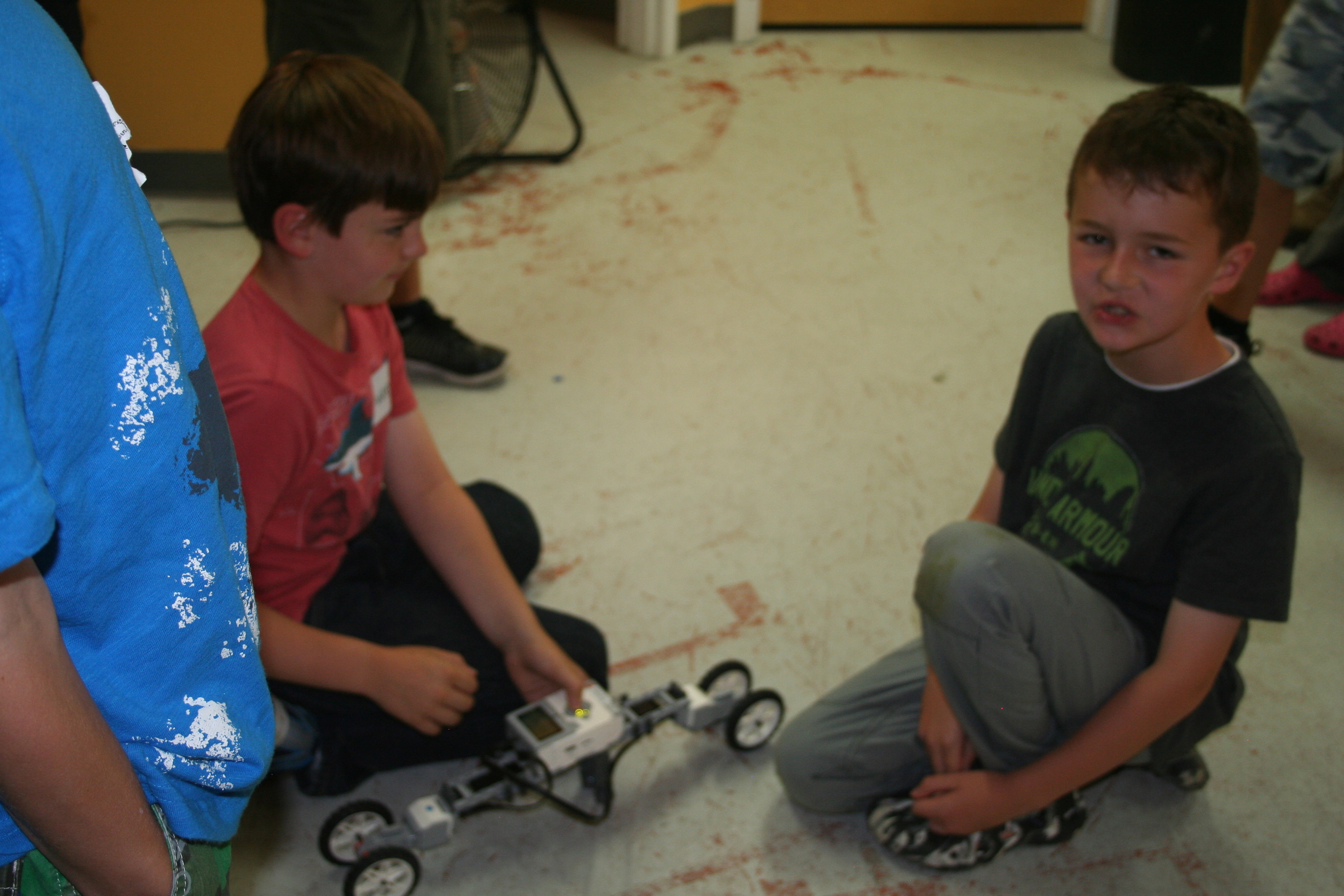  Active solar panels that track the sun, I think Ford just started working on this technology, too bad our campers thought of it first! 