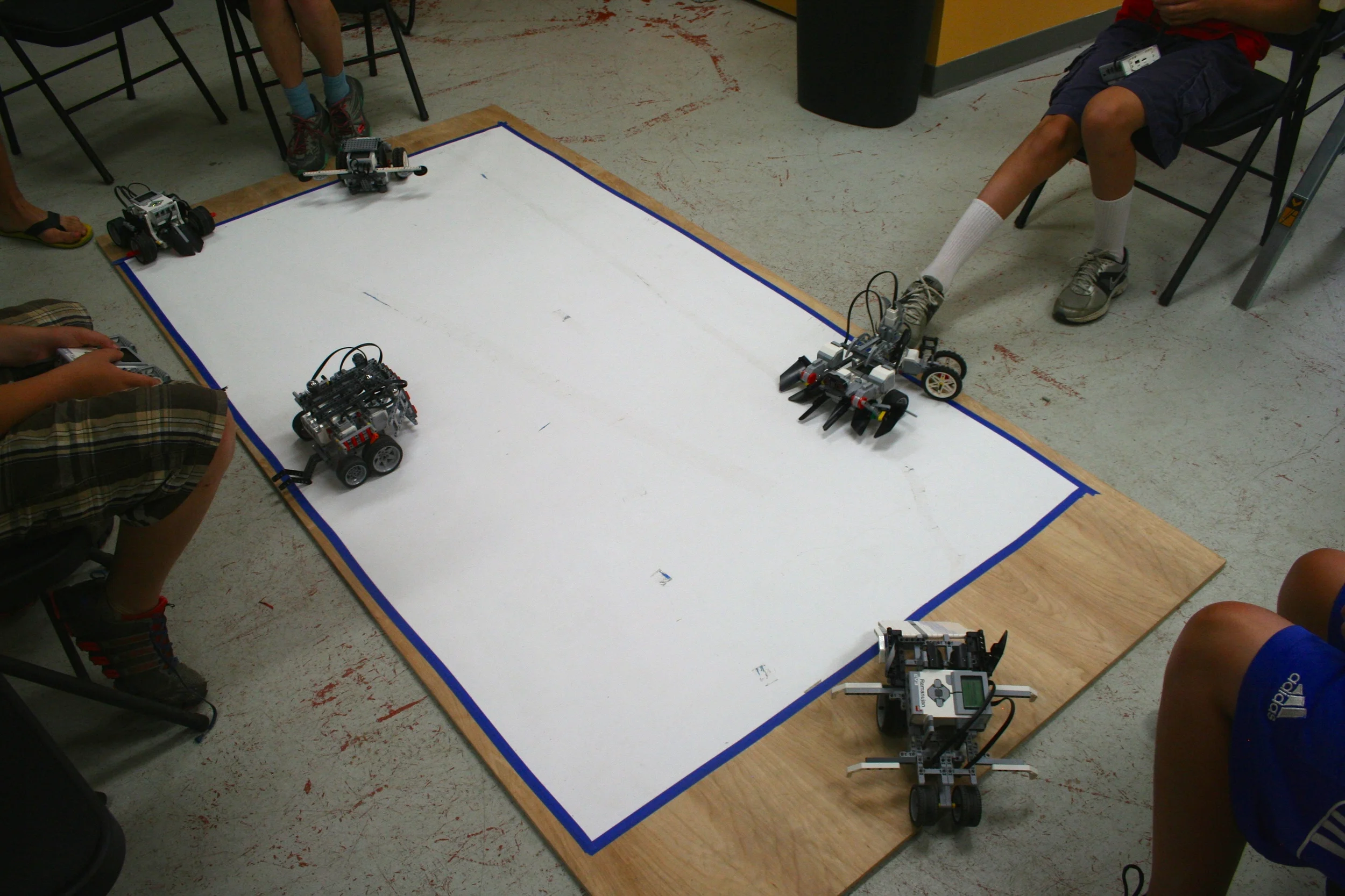 Sumo Bots: Recreate the well-known competition that every avid robotics fan can relate to: sumo bots.
