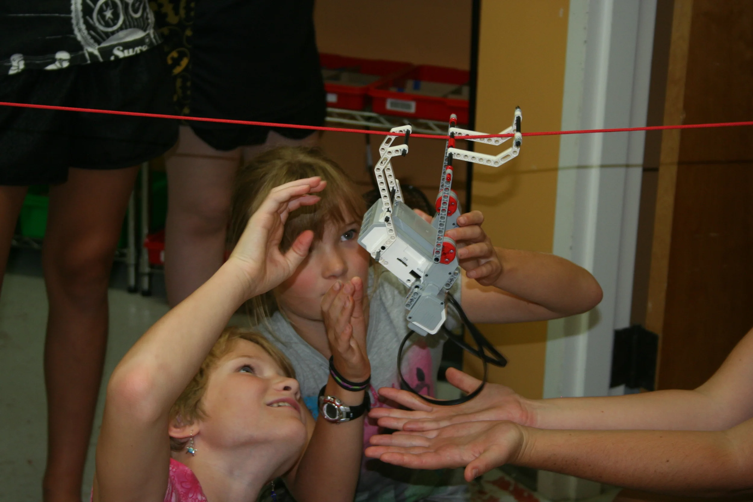 Rope Walk: Don't fall Carefully design a tightrope walking robot. 