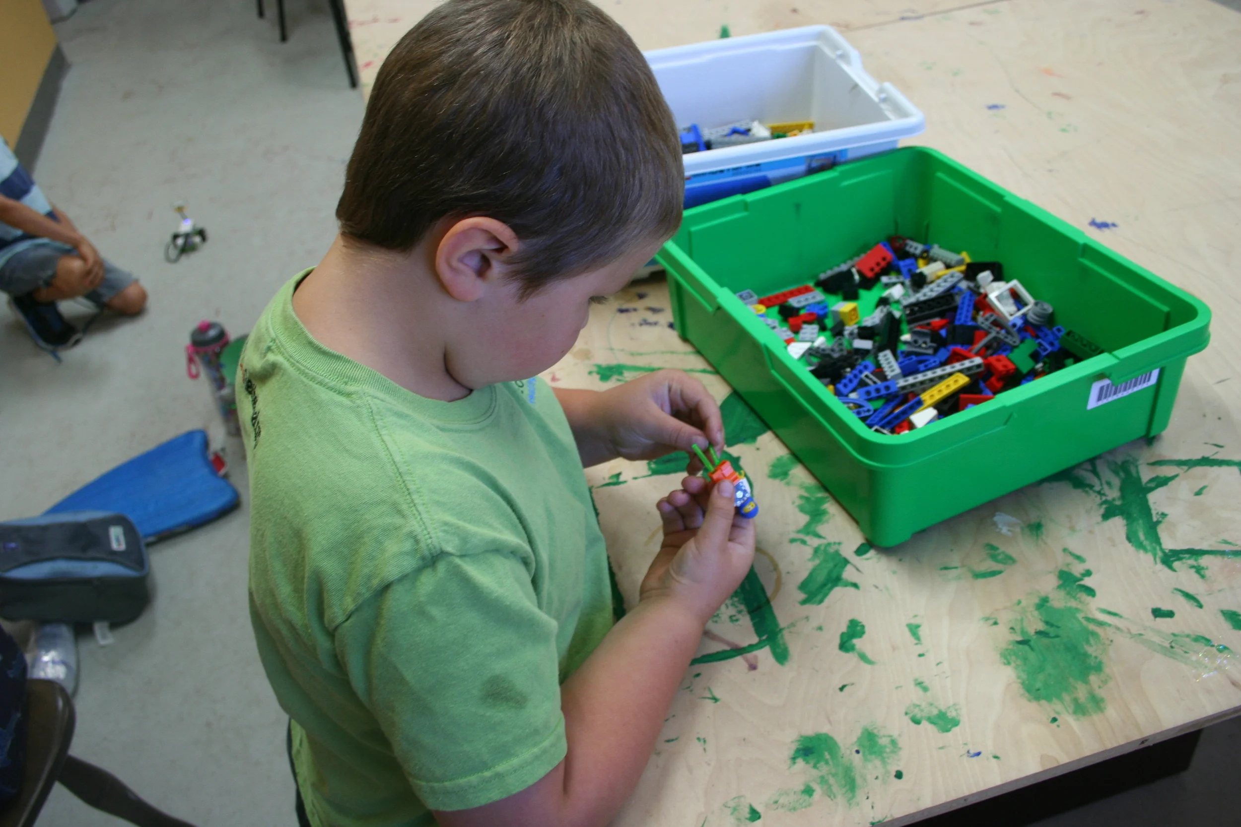  Whether it is a standard design or something that has been created from thin air; Makers rely on each other for new designs, ideas, complements, critiques and most importantly community. As Makers we band together to improve this world, with normal or wacky inventions. 