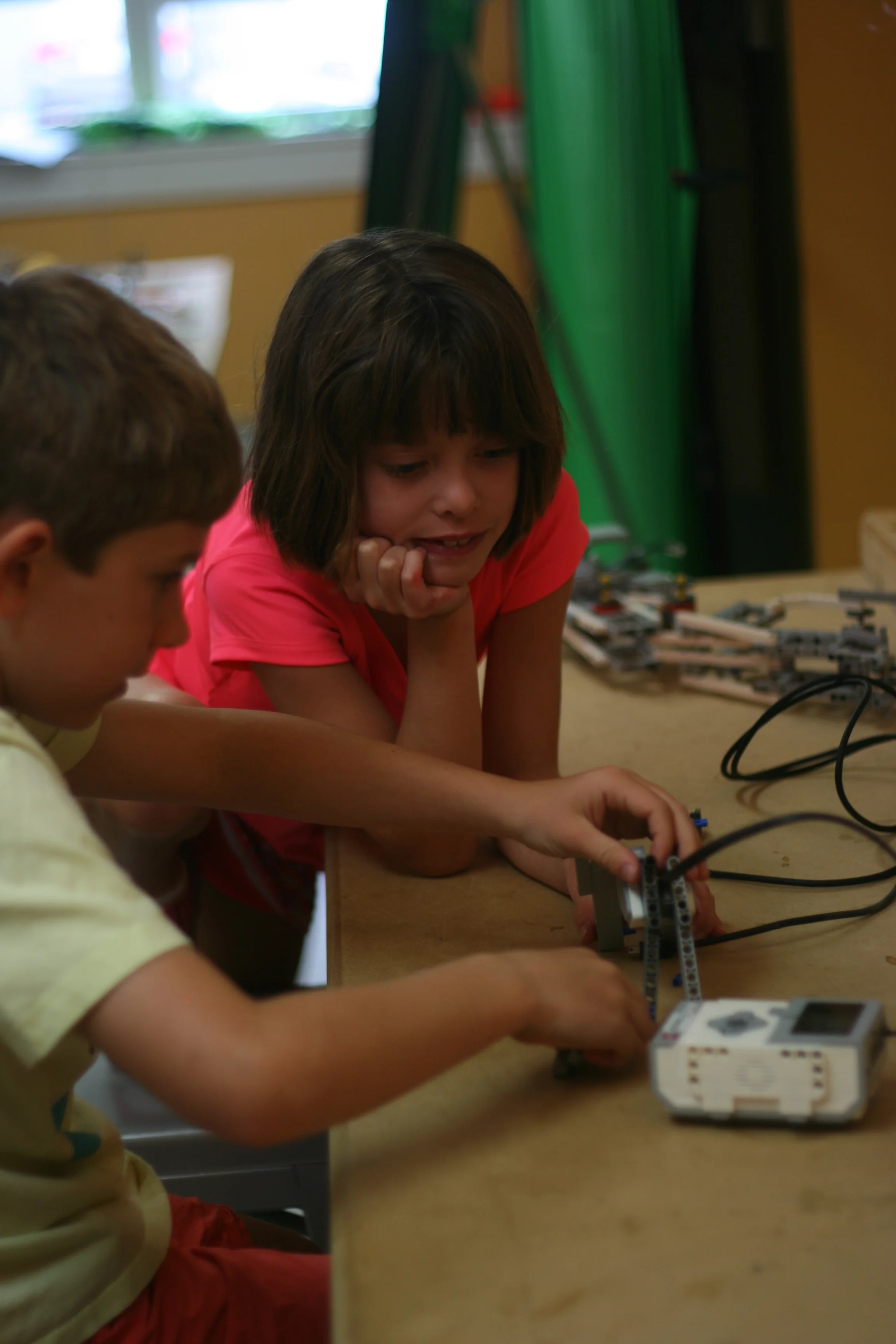  A very excited group brainstorming leg movement strategies! 