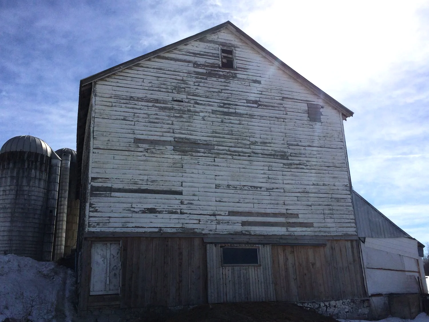 barn ext. short sun.JPG
