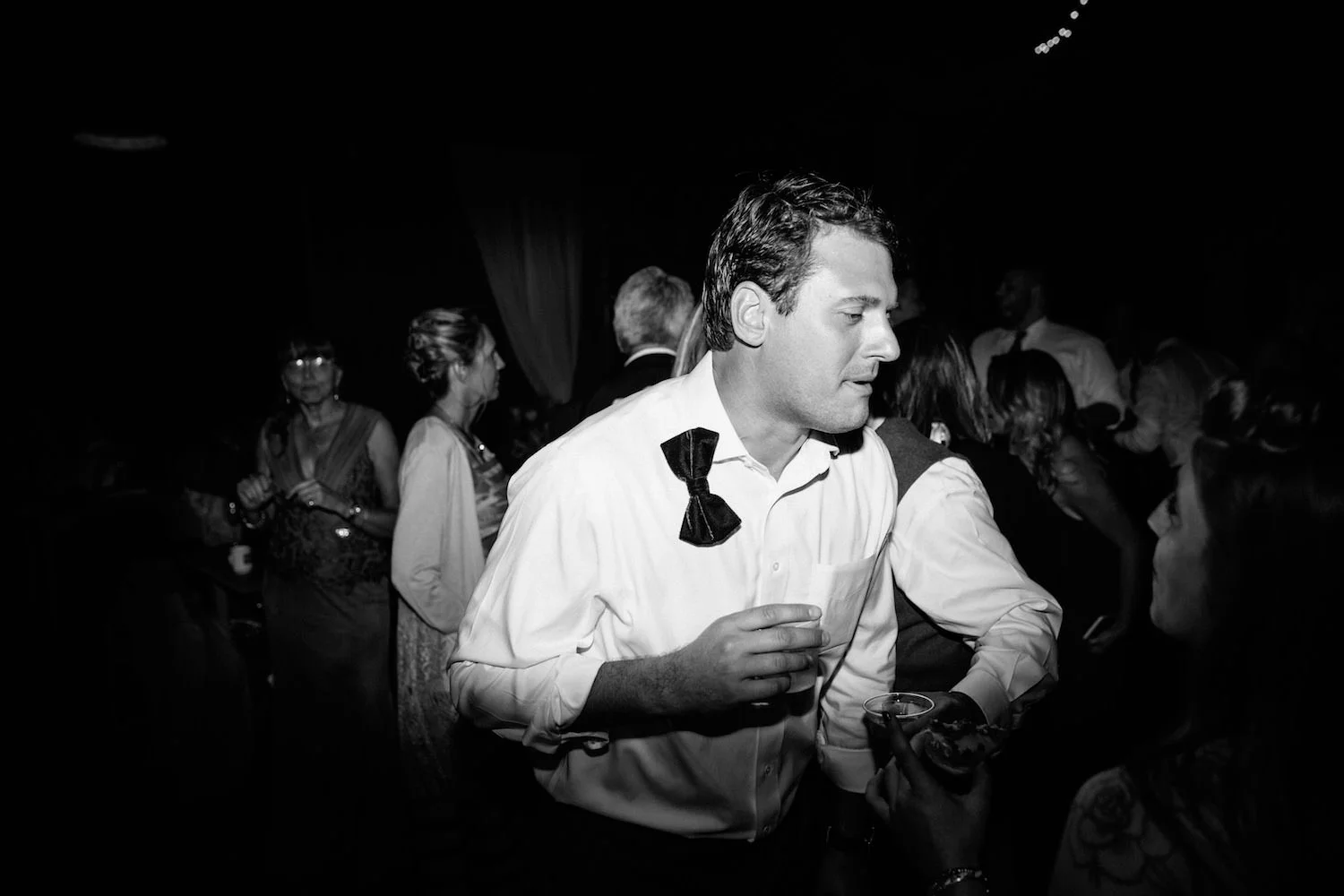 Handsome-Hollow-Wedding_640-2.jpg