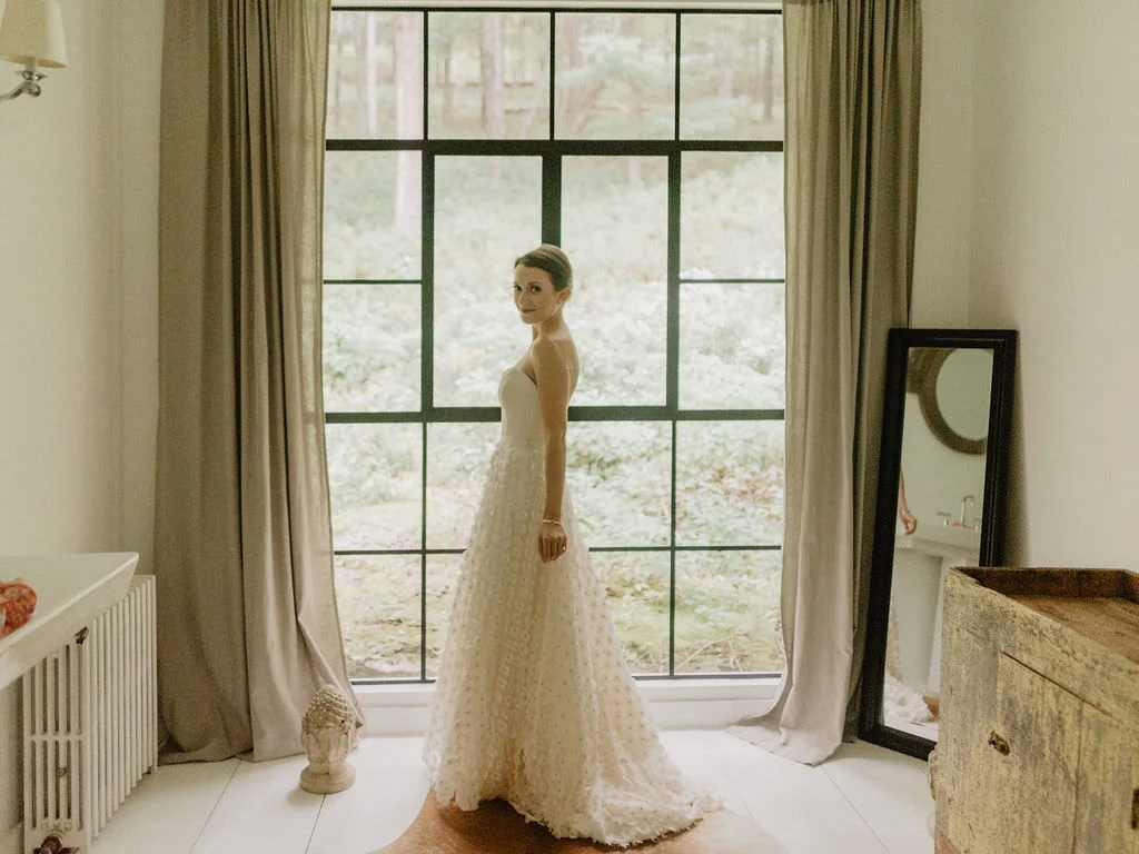 Amanda-Brett-Summer-Catskills-Farm-Wedding-Meadowlark-Stills-Lawrence-Braun-TEASER-0121.jpg