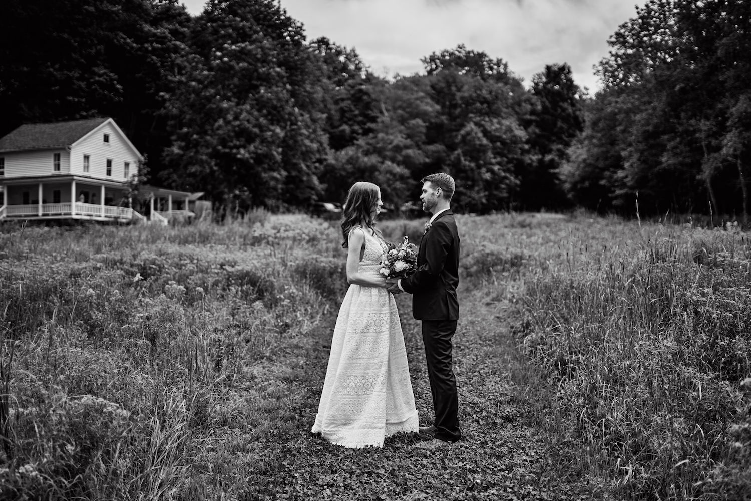 Wedding_Handsome_Hollow_Catskills_Upstate_116_Mono.jpg