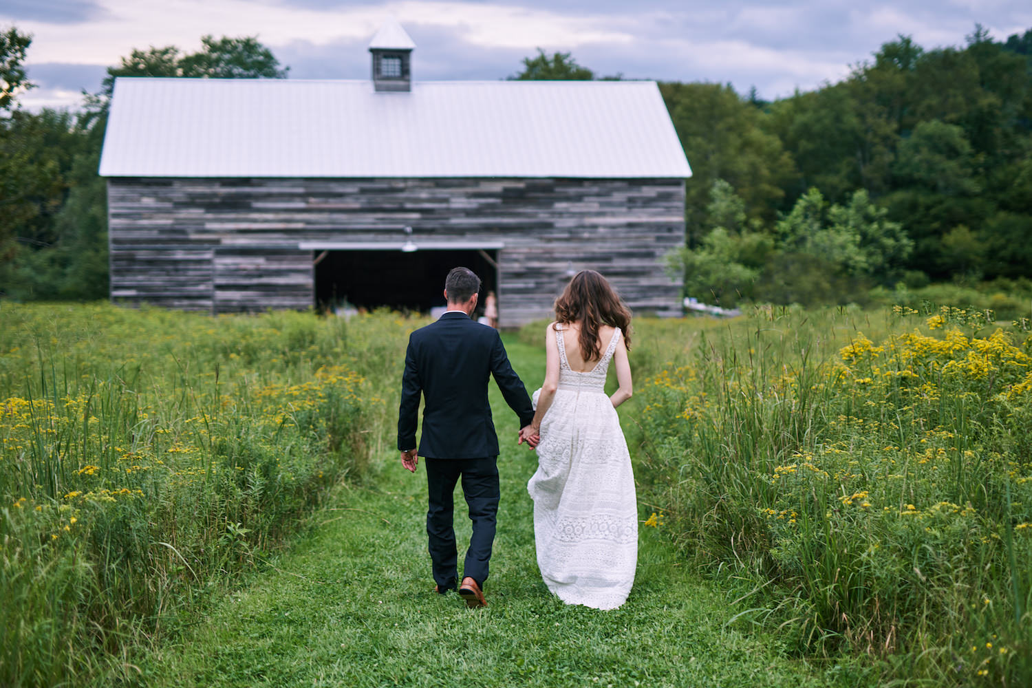 Wedding_Handsome_Hollow_Catskills_Upstate_3291_Mono.jpg