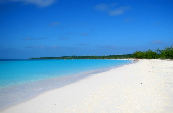 half-moon-cay-beach.jpg