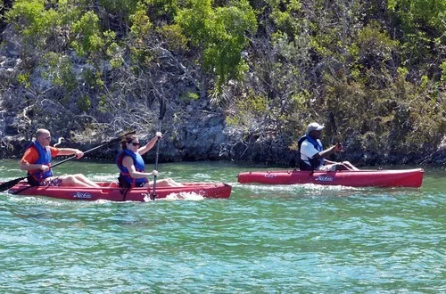 tropical-kayak-adventure-half-moon-cay-the-bahamas-l.jpg