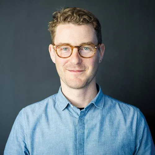 team-square-john-l-b768320711d93157acc8aec72bc27e6572f5e7785439a5245b3d640853cbbfe2.jpg
