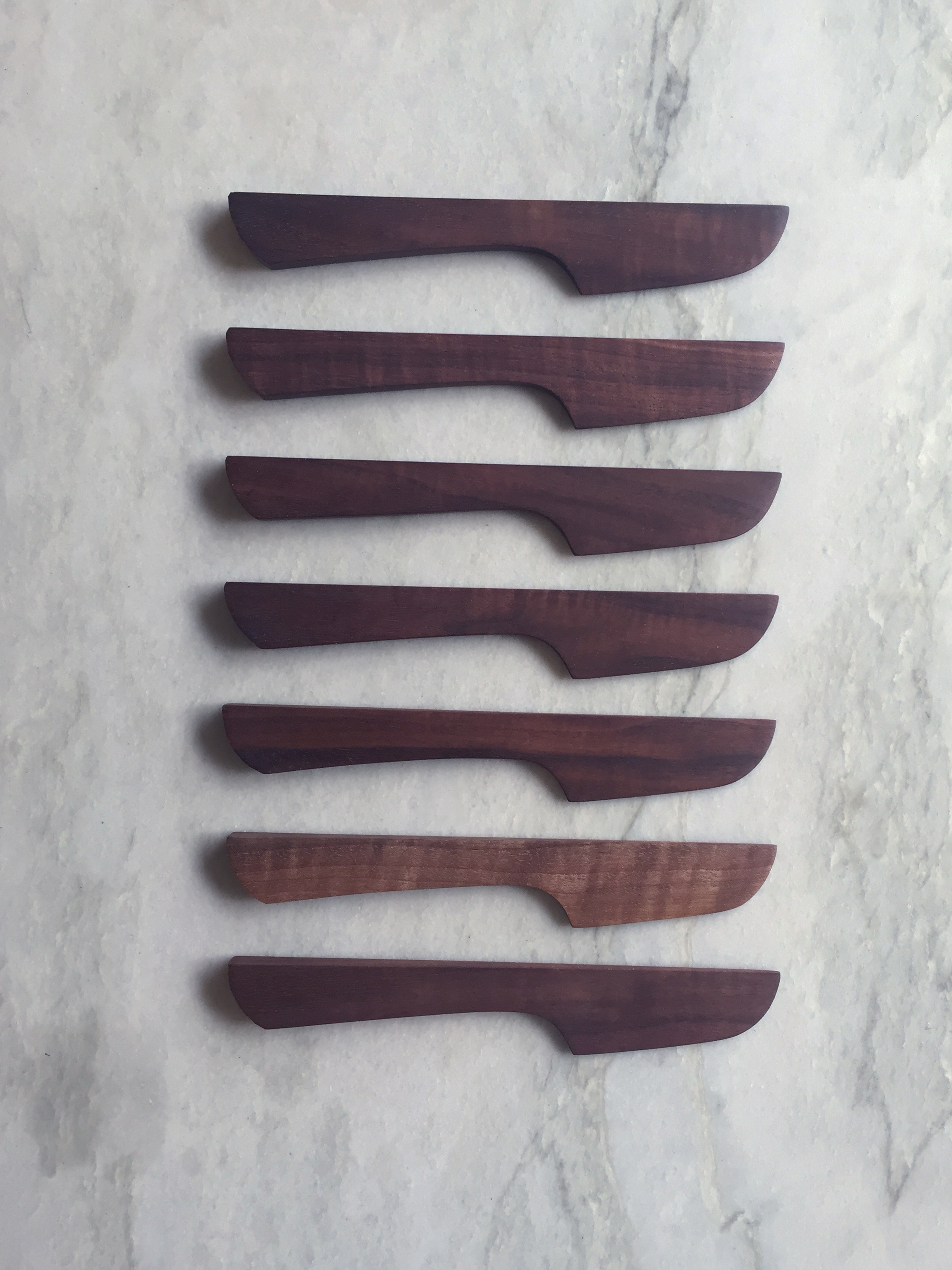 Hew Butter Knife Spreader Group Walnut