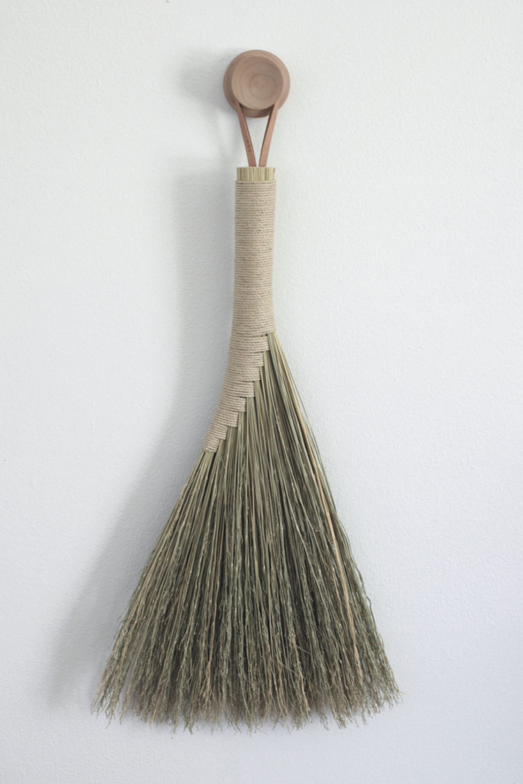 Hew Wing Handbroom
