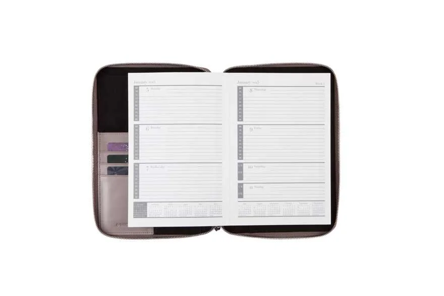 MADE STUDIO PHOTOGRAPHY