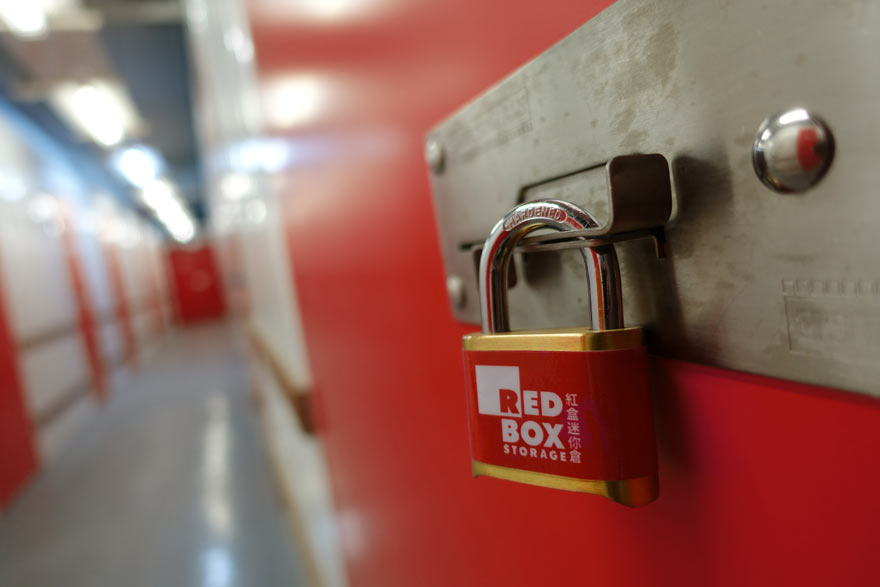 MADE-marketing-and-design-Redbox-002-padlock-hall.jpg