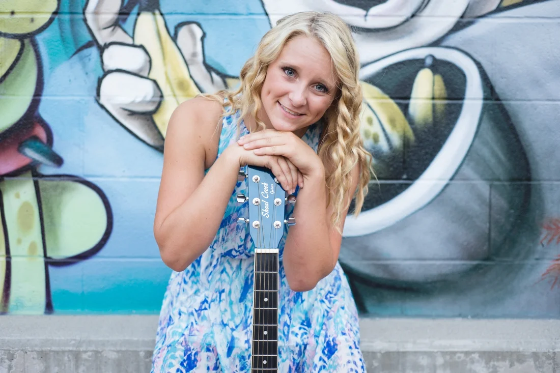 JessSeniorKC_DHPhotography082.jpg
