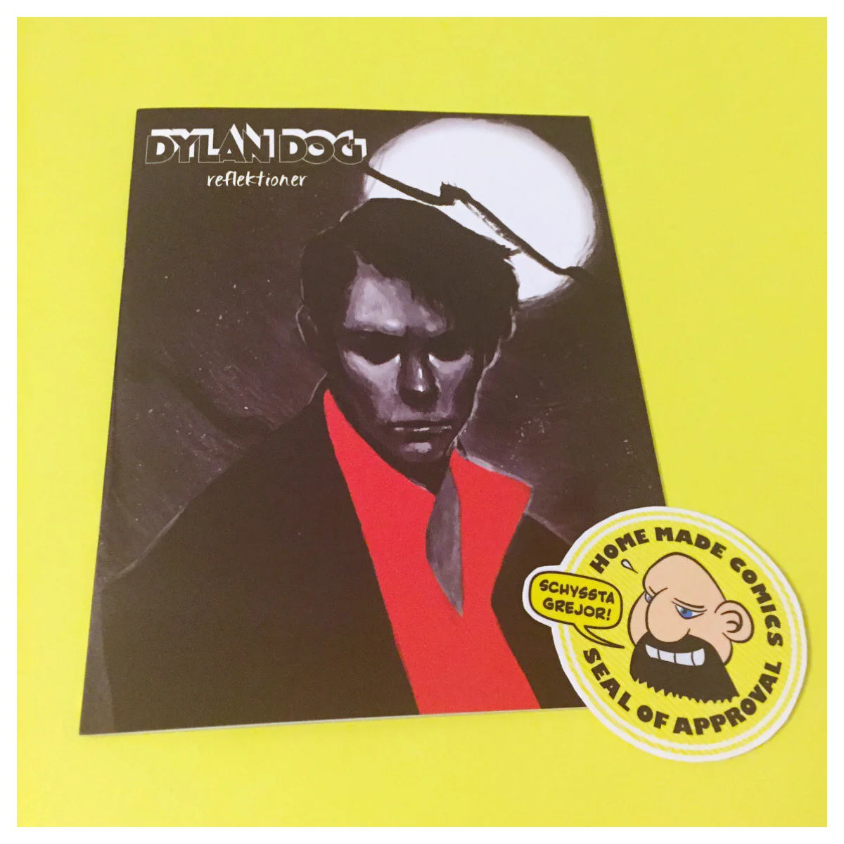 Home Made Comics Seal of Approval #163. Dylan Dog Reflektioner av Tiziano Sclavi och Corrado Roi utgiven av Ades Media 2016.