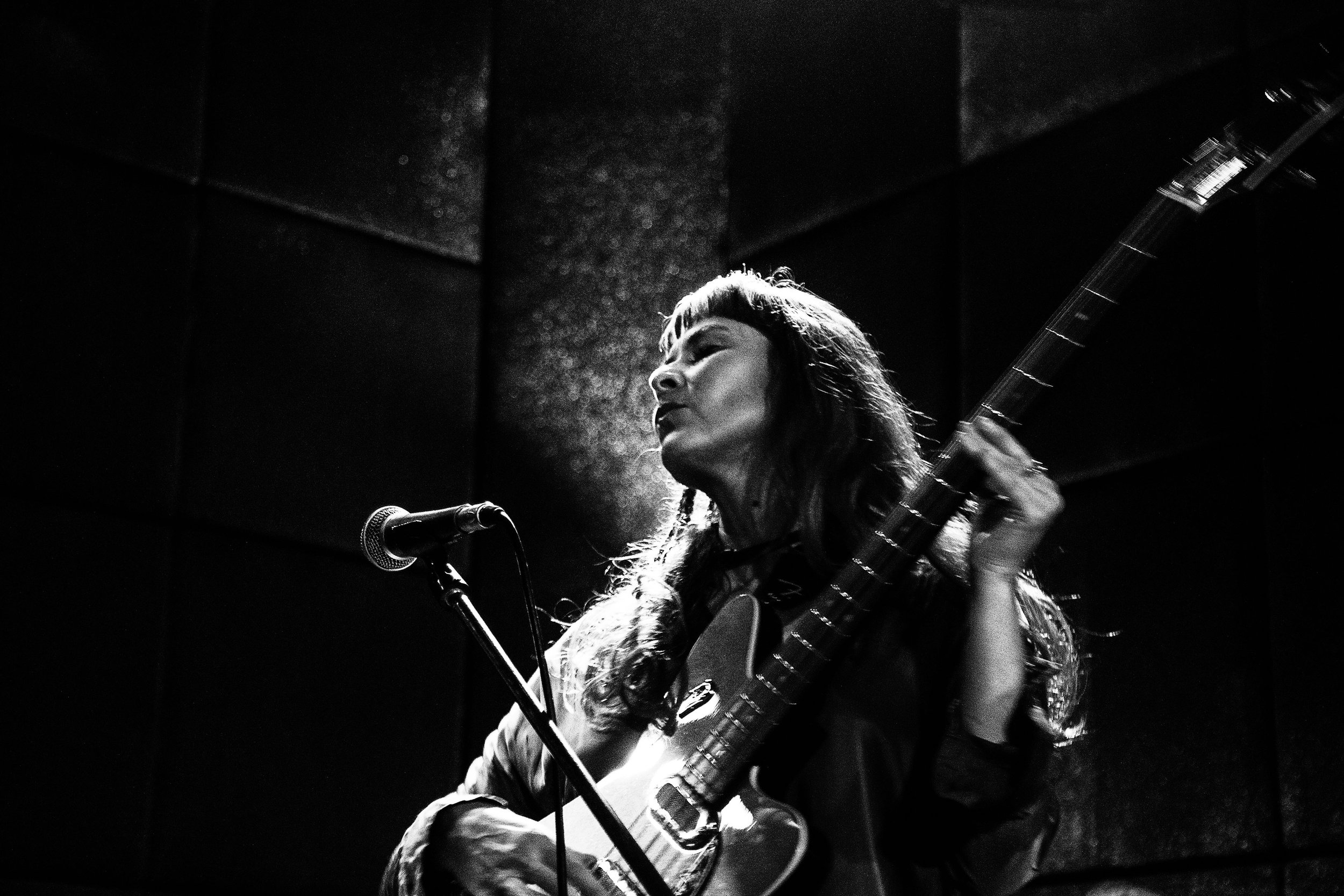 105B2705 copia caf.jpg