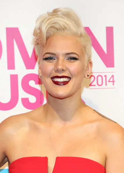  MAKEUP + HAIR  Betty Who&nbsp; 