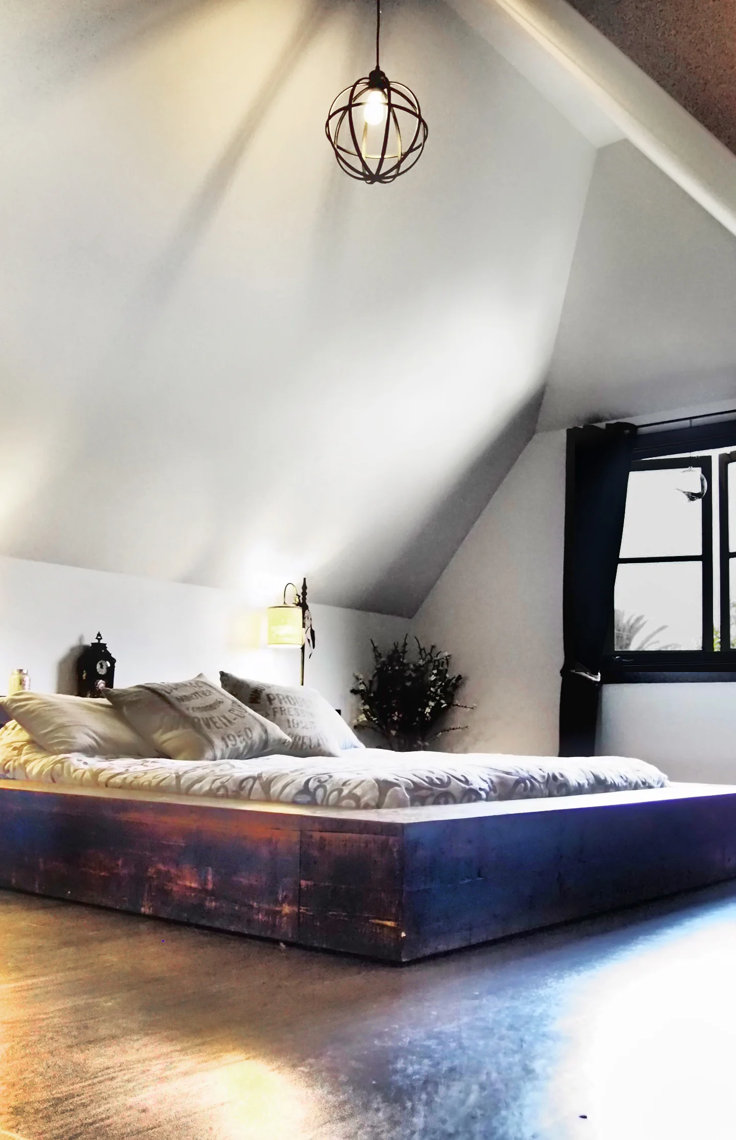 Angelus-Master-Bedroom.jpg