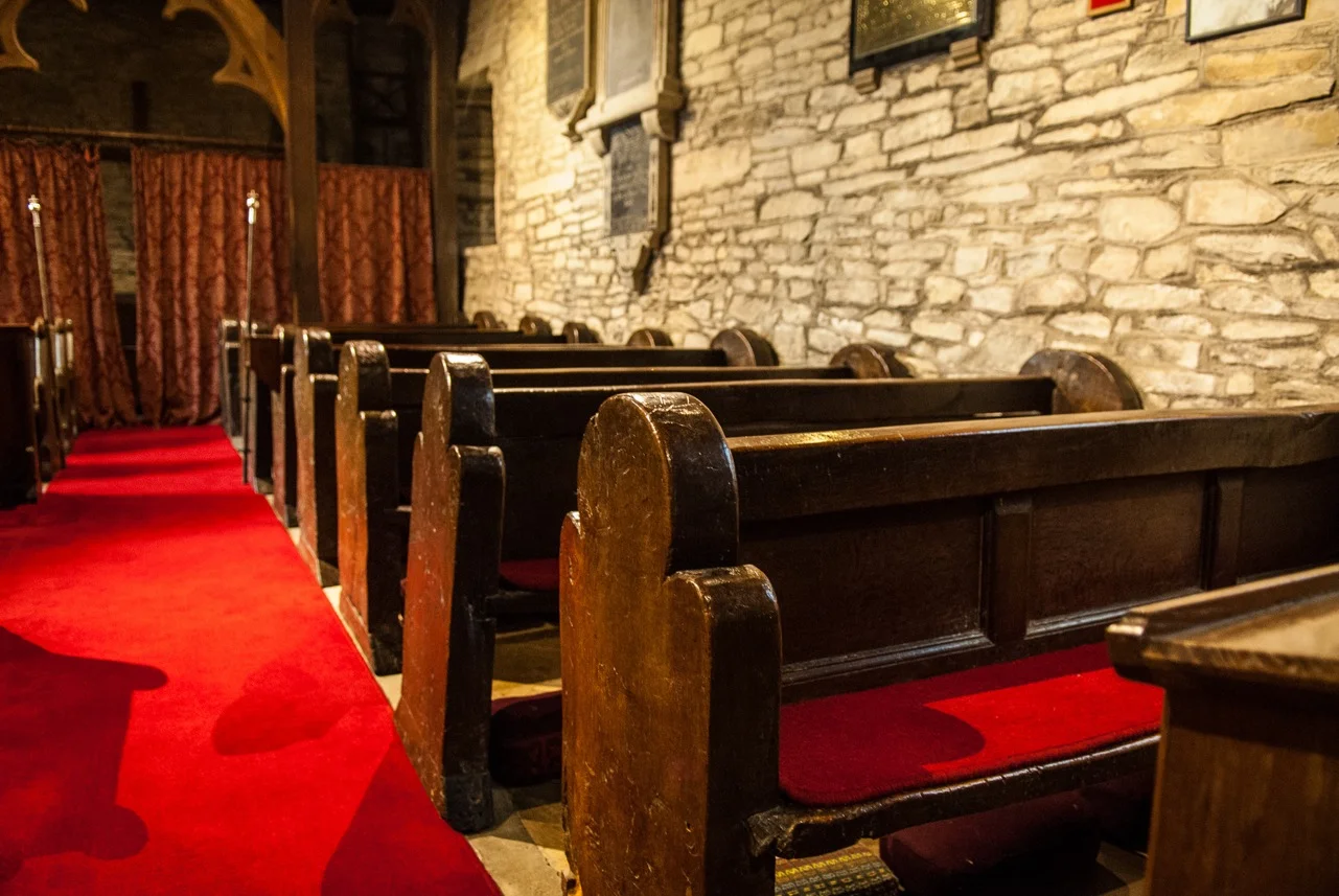 Pews.jpeg
