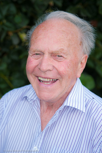 Stephen Gilling 