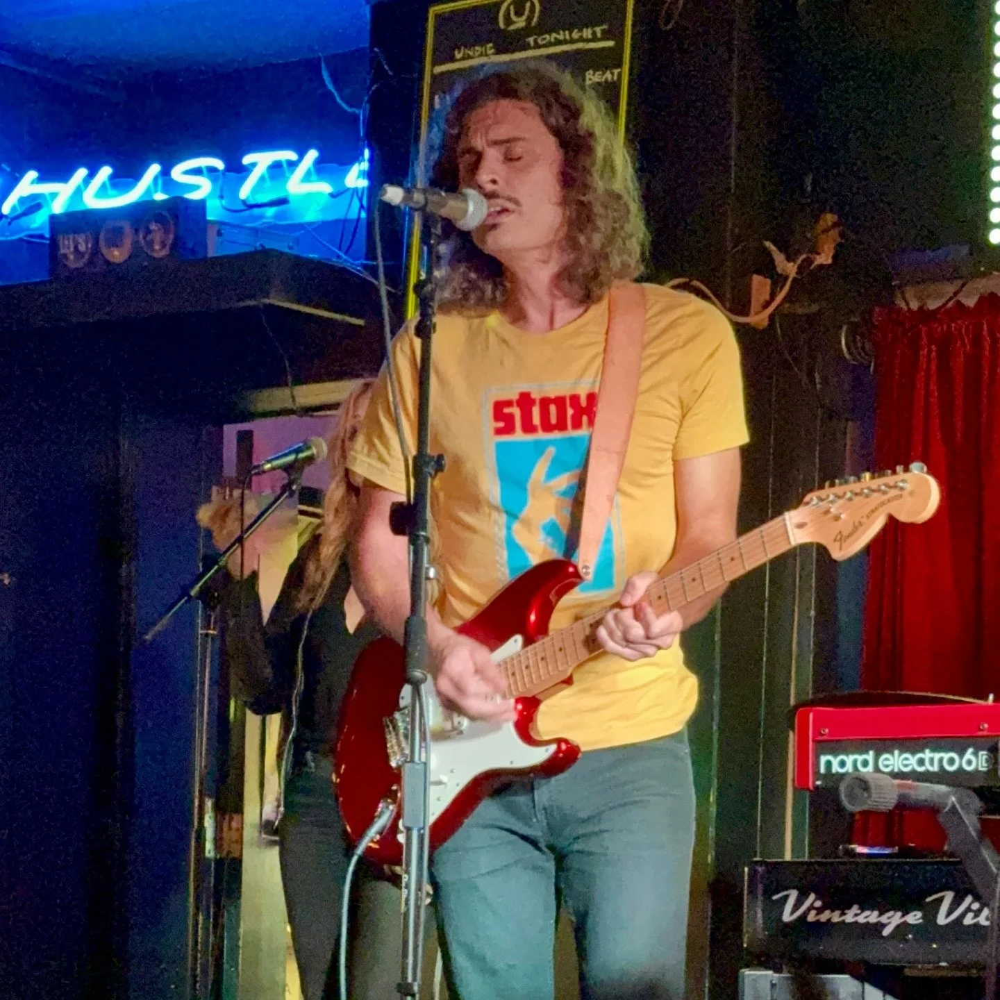 Anytime you get to make music with friends is a gift. Thanks for a super fun time last night @chelsterville24 @stevestoked @peterlevin111 @adamabrashoff @tedpecchio @austin_john_  and @quinnsullivan! Can&rsquo;t wait to do it again. 📸: @robertkearns