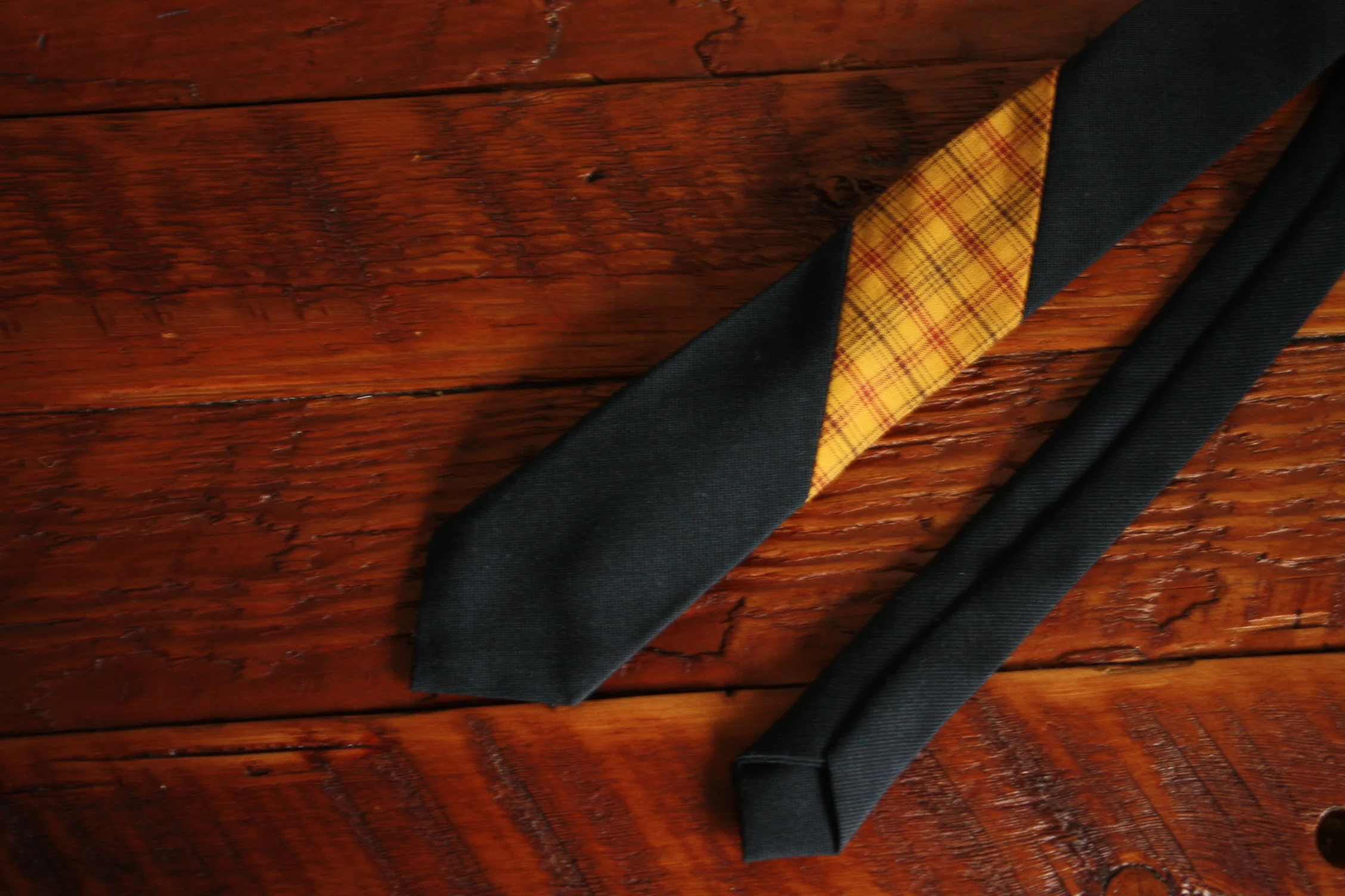 SOLD - navy and yellow plaid + navy tail