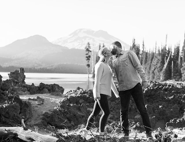 365 days until the real adventure begins 😏 // PC: @nikirhodesphoto .
.
.
#sparkslake #oregon #ringmeupscottie #engagementphotos #pnw #pnwlife #herpnwlife #weddingphotography #makeadventure #getoutside