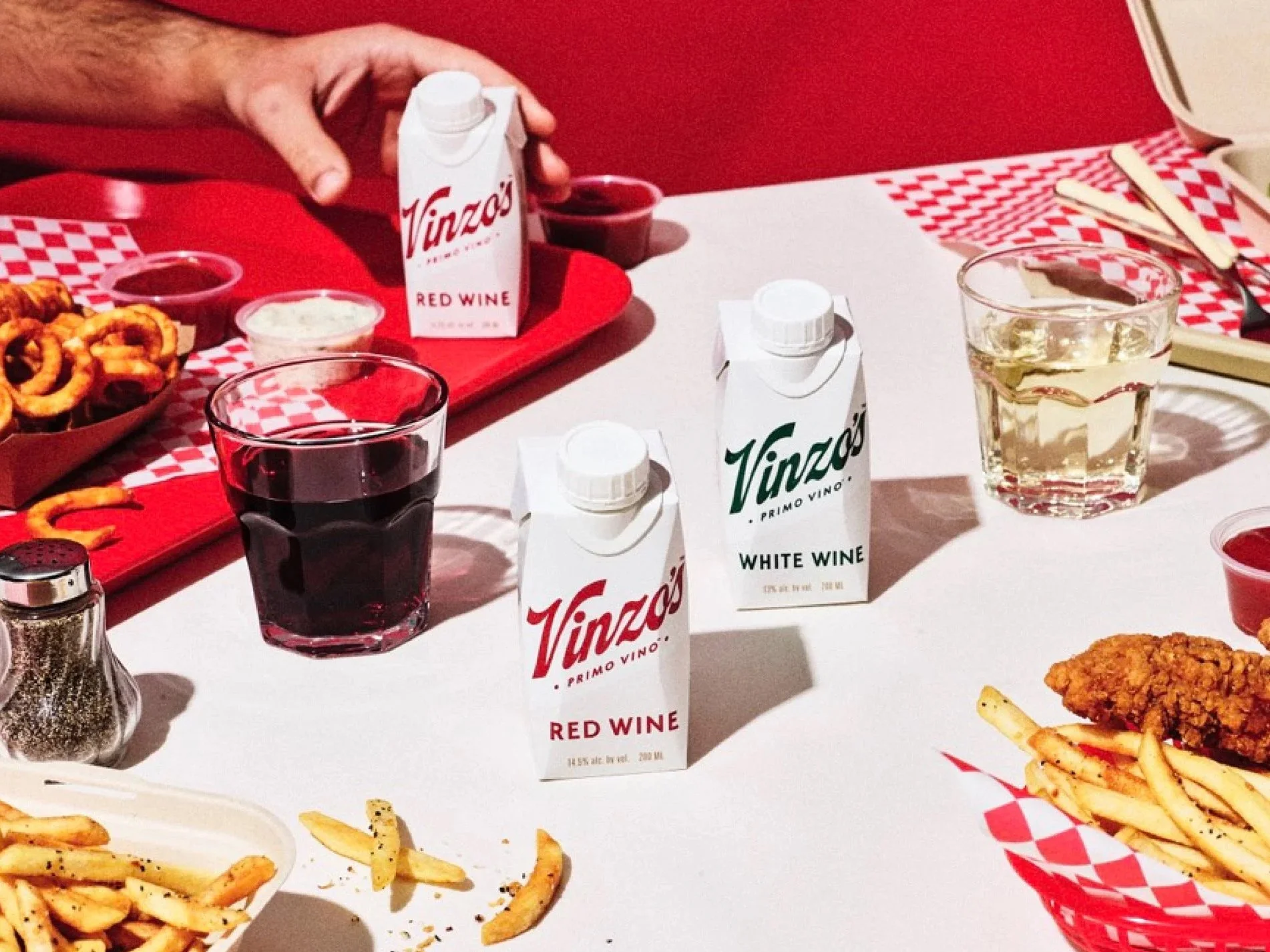 Vinzos.Photo_01.2500x1500.jpg