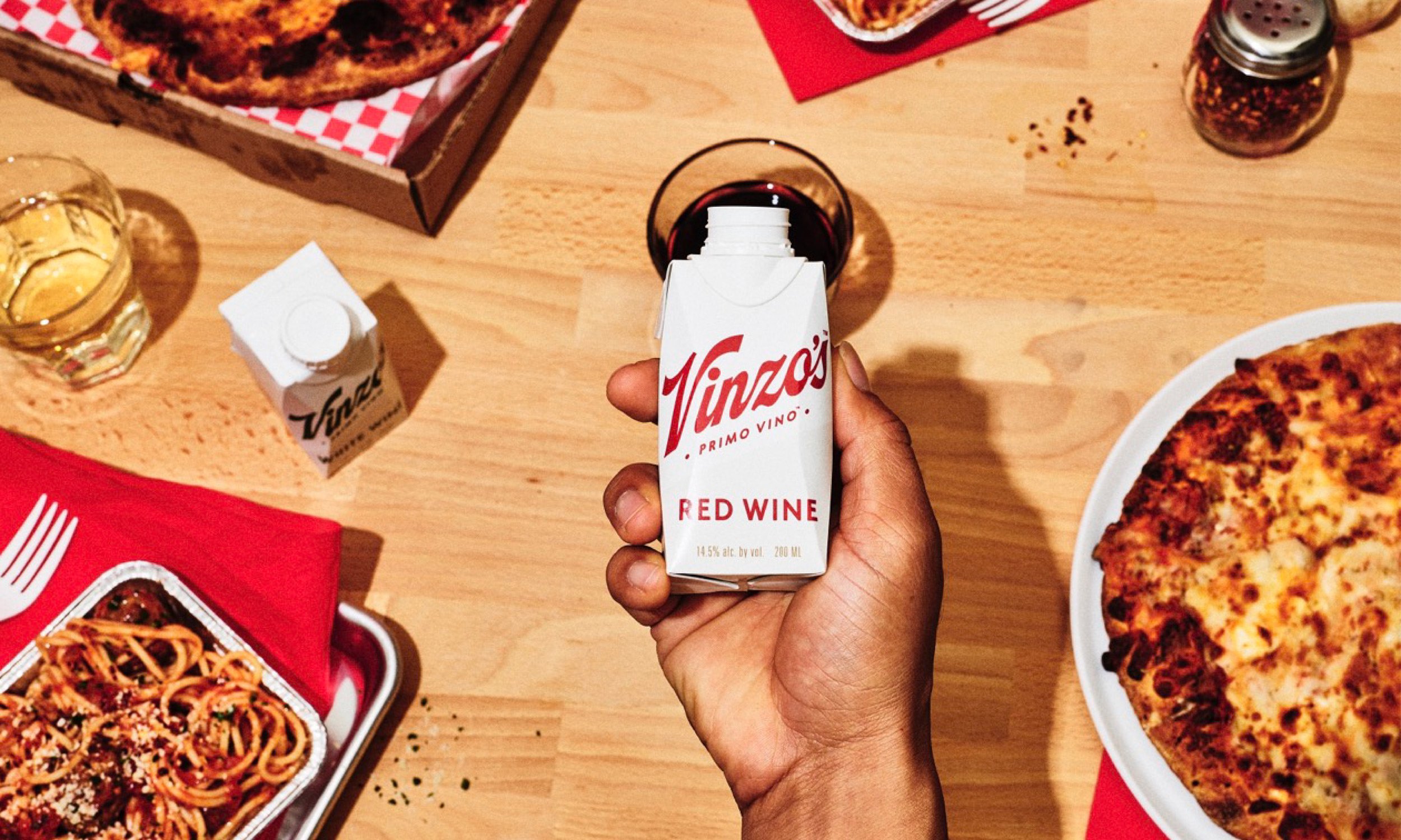 Vinzos.Photo_02.2500x1500.jpg