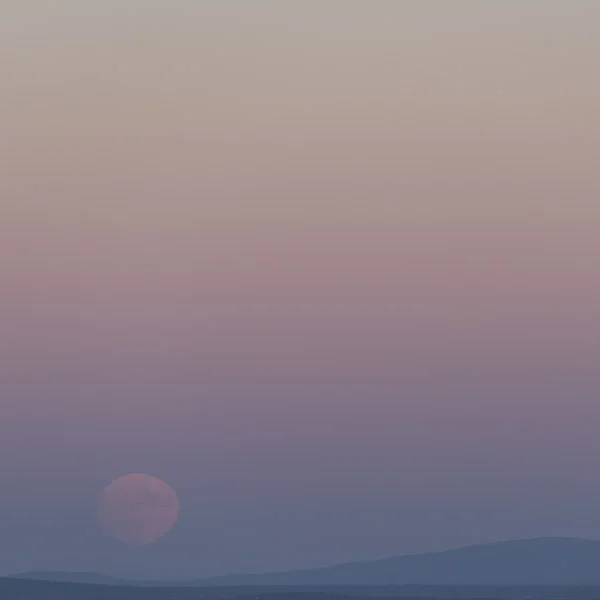 Mourning Moon II