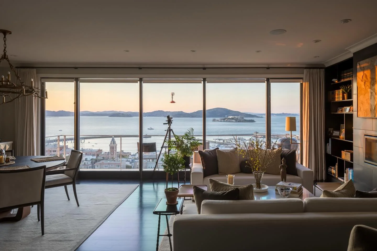 New photography for a private homeowner in San Francisco seeking to offer their luxury condo for short-term rent. This place is perched right above Aquatic Park and has the most incredible, close-up Bay views I think I&rsquo;ve ever seen.

#sanfranci