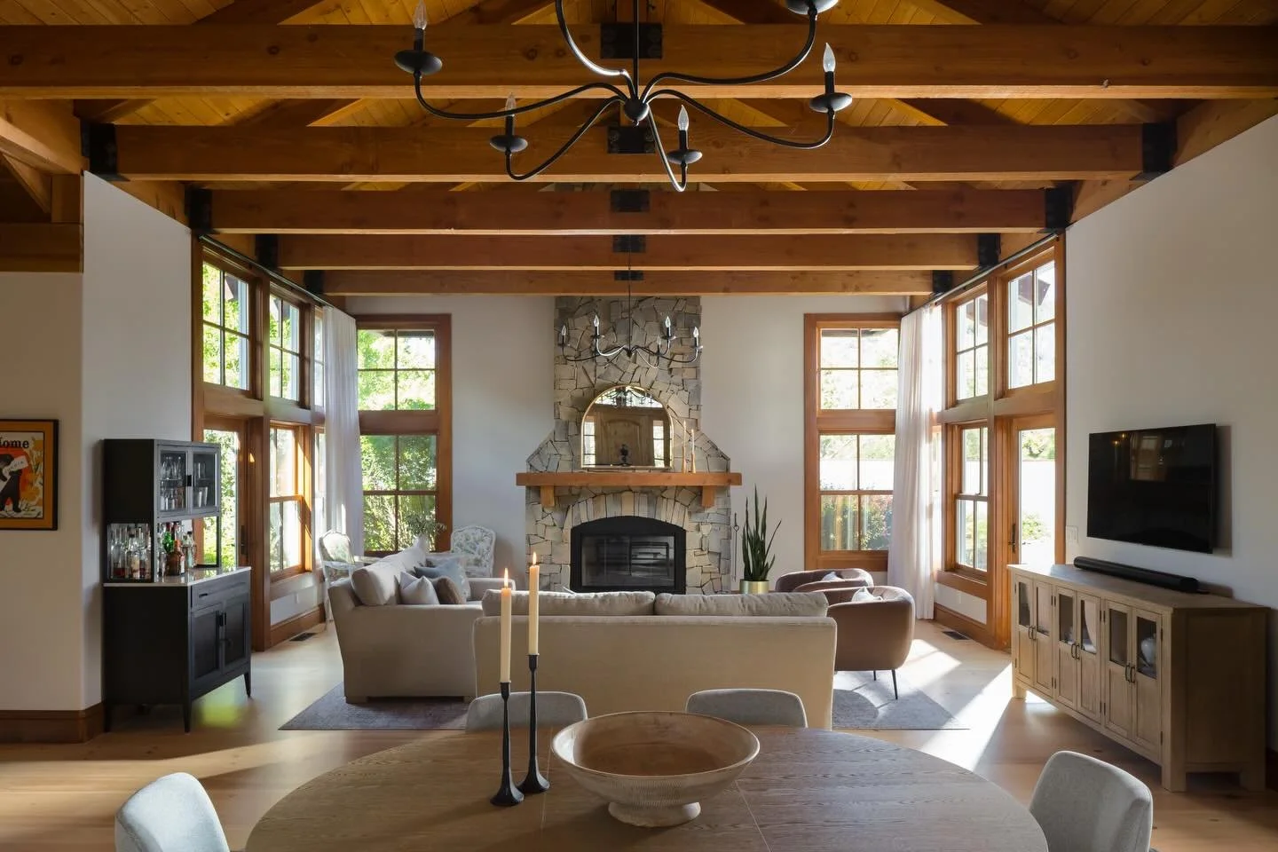 Loved shooting this beauty in NorCal wine country for @livinginwinecountrygroup @matt_sevenau. And as has become commonplace, had the nicest interactions with the sellers, who even send me home with a bottle of olive oil from their own orchard. I fee