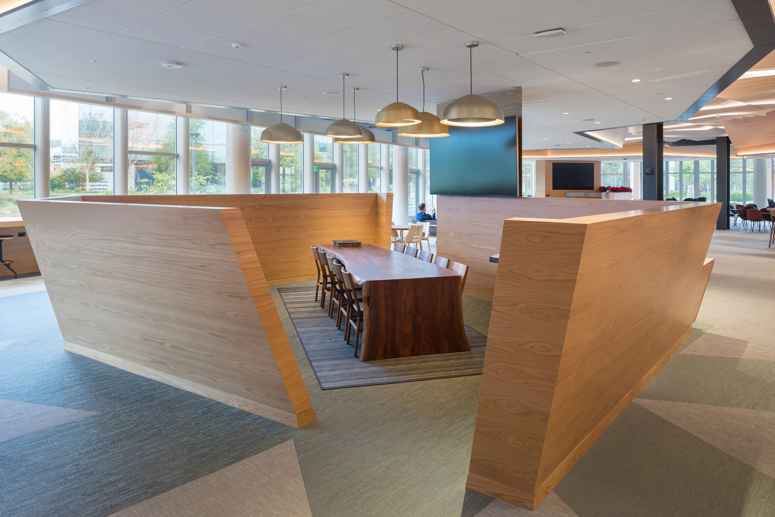 Gateway of the Pacific 031.jpg