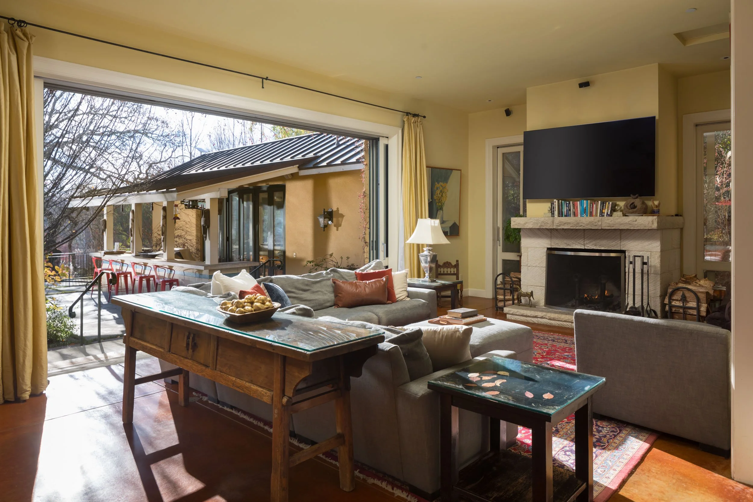 18730 Canyon interiors 10 20241210 small.jpg